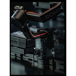 Soporte doble alimentación DJI RS2/RS3/RS4 | Compatible con V-Mount