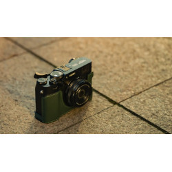 Funda de Piel para Fujifilm X100VI Verde | Con Empuñadura y Acceso a Batería