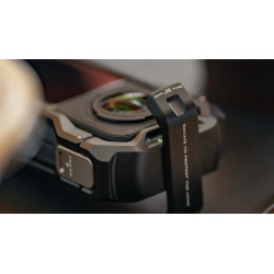 Jaula Tilta para Insta360 X4 – Negra con Soporte Giratorio y Montajes 1/4”