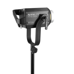 Forza 300B II Bicolor 350W con Control DMX y Accesorios