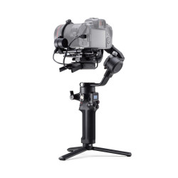 DJI RSC 2 | Estabilizador 3 ejes compacto para cámaras DSLR y mirrorless