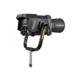 Foco Nanlux Evoke 1200B Bi-color Spot Light