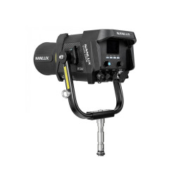 Foco Nanlux Evoke 1200B Bi-color Spot Light