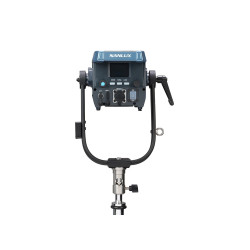 Nanlux Evoke 150C - Luz Profesional IP66 CCT 1000K-20000K con DMX y CRMX