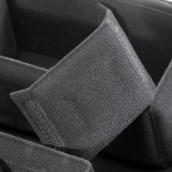 Mochila de cascasa rígida impermeable STARK485CAM-BP con separadores acolchados moldeados.